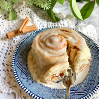 Best Cinnamon Rolls Ever
