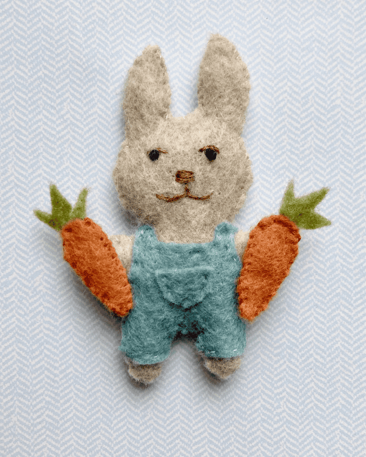 felt pocket pals rabbit with carrots in each hand